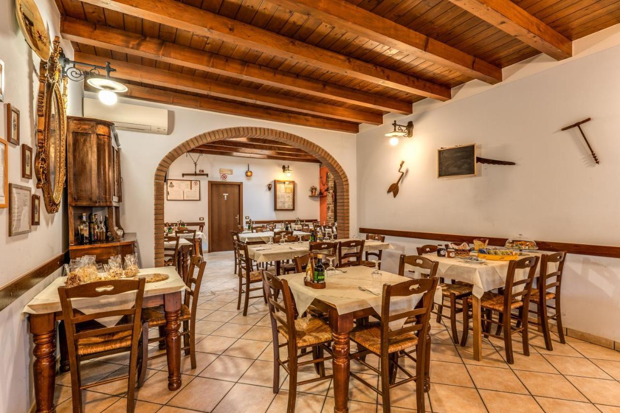 Agriturismo Pozzo Fiorito Кастільйоне-делле-Стів'єре Екстер'єр фото
