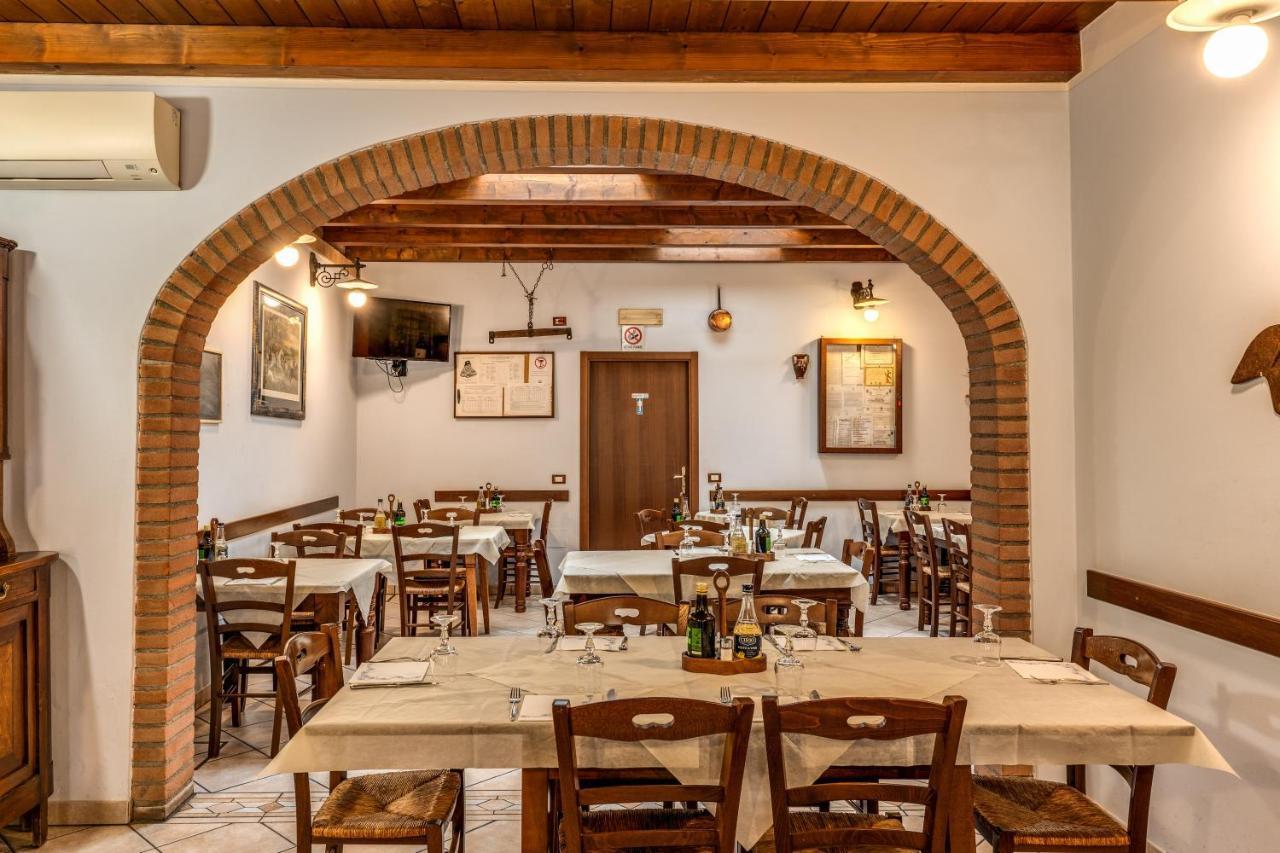 Agriturismo Pozzo Fiorito Кастільйоне-делле-Стів'єре Екстер'єр фото
