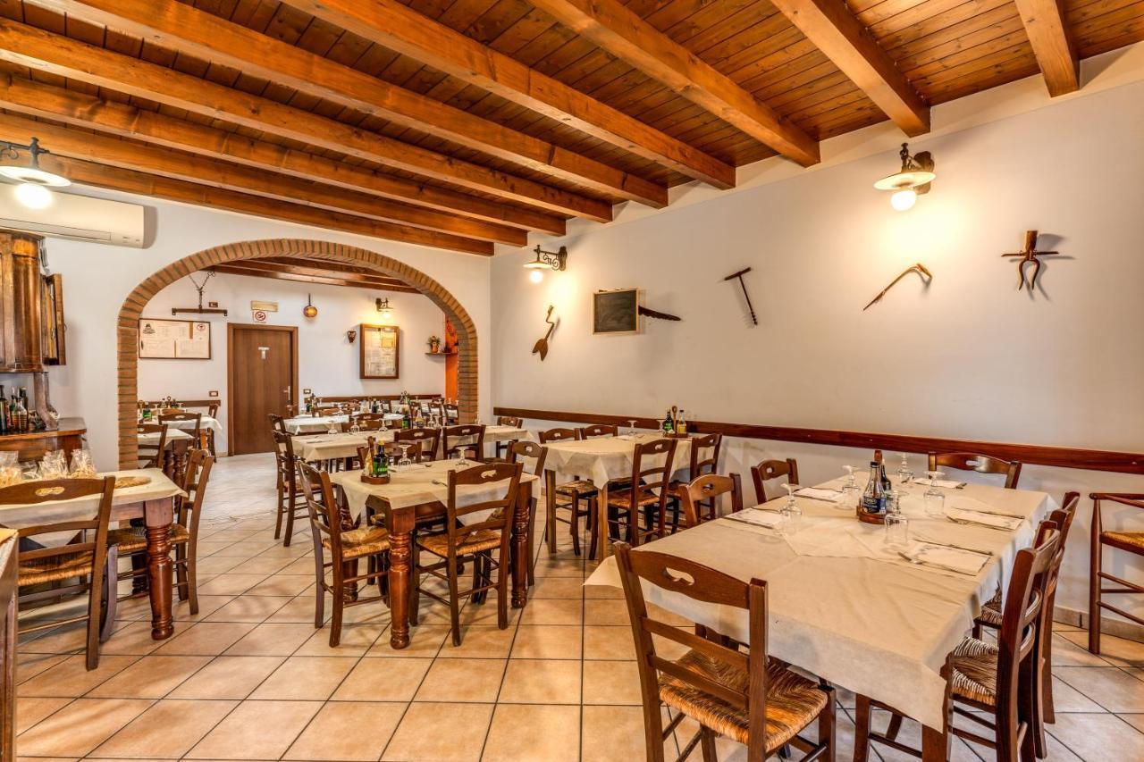 Agriturismo Pozzo Fiorito Кастільйоне-делле-Стів'єре Екстер'єр фото