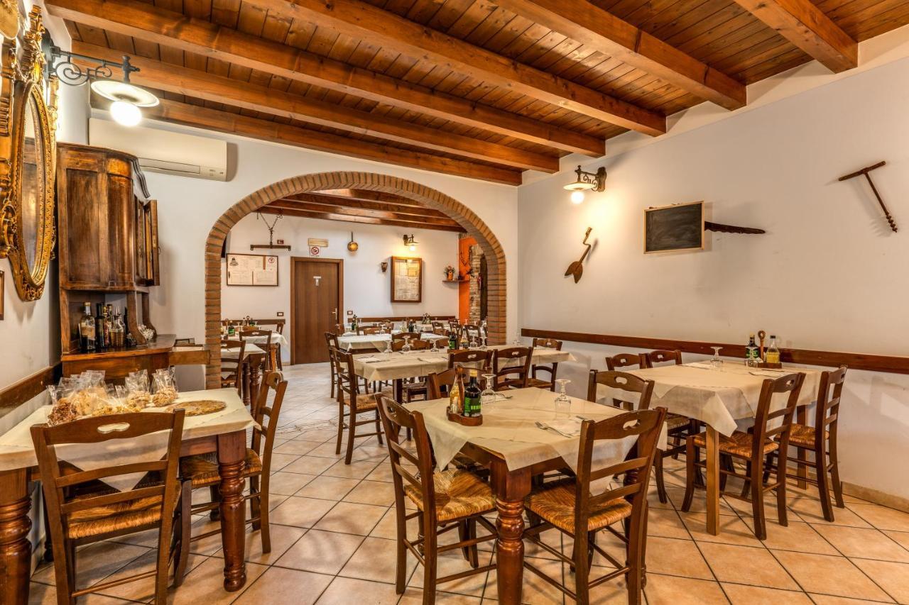 Agriturismo Pozzo Fiorito Кастільйоне-делле-Стів'єре Екстер'єр фото