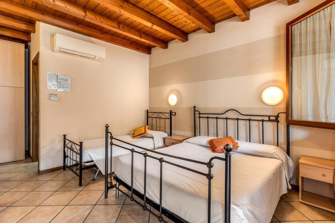 Agriturismo Pozzo Fiorito Кастільйоне-делле-Стів'єре Екстер'єр фото