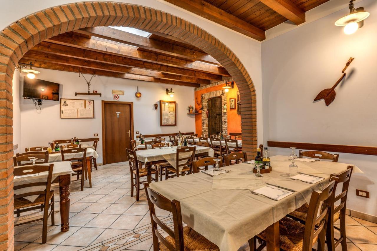 Agriturismo Pozzo Fiorito Кастільйоне-делле-Стів'єре Екстер'єр фото