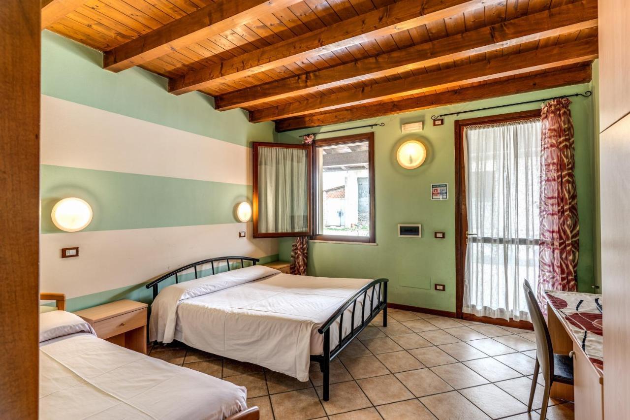 Agriturismo Pozzo Fiorito Кастільйоне-делле-Стів'єре Екстер'єр фото