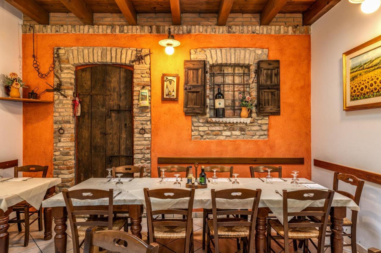 Agriturismo Pozzo Fiorito Кастільйоне-делле-Стів'єре Екстер'єр фото